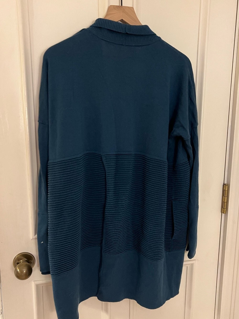 NWOT Lululemon cardigan with pockets teal blue - Picture 3 of 4